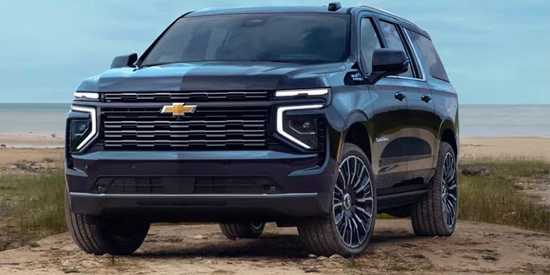 Chevrolet Suburban full-size SUV Riyadh